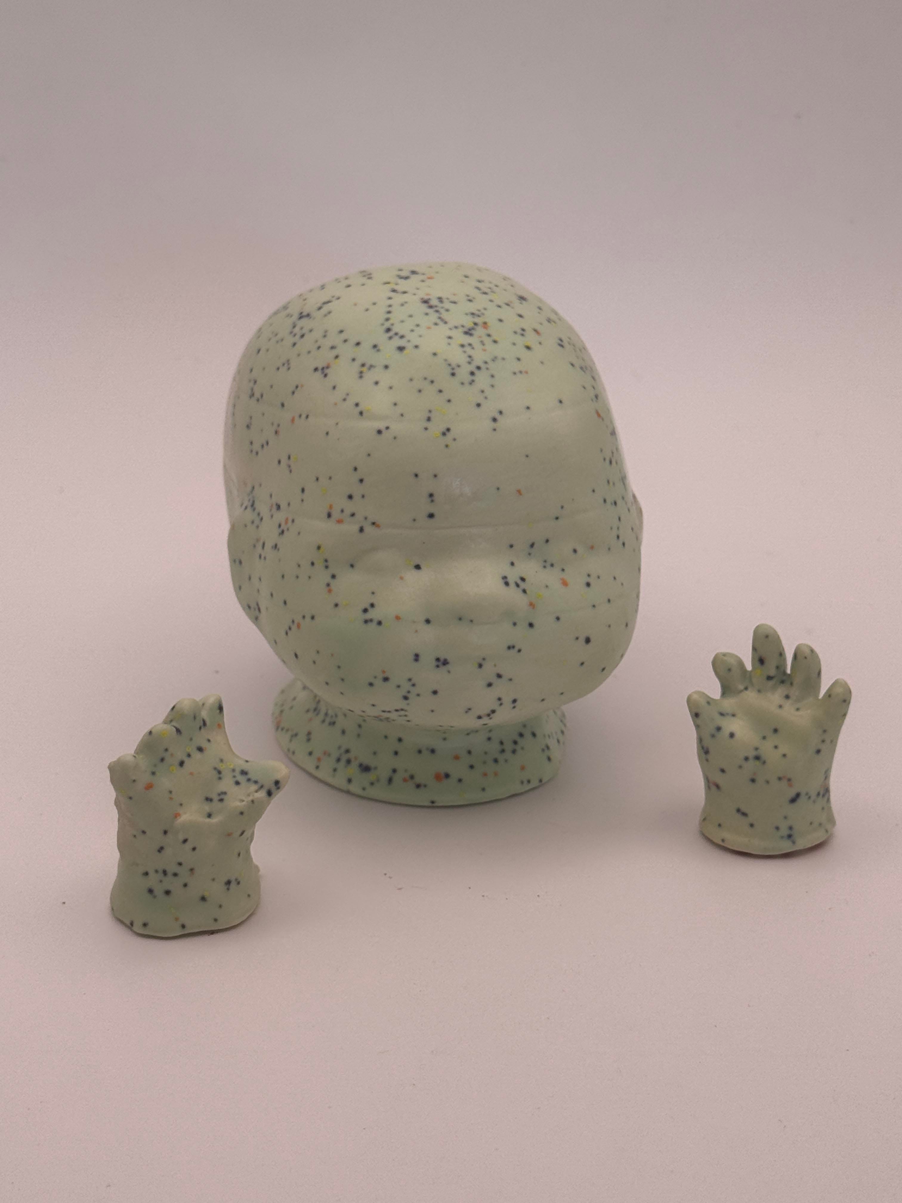 No. 24 · Baby Doll Head And Hands