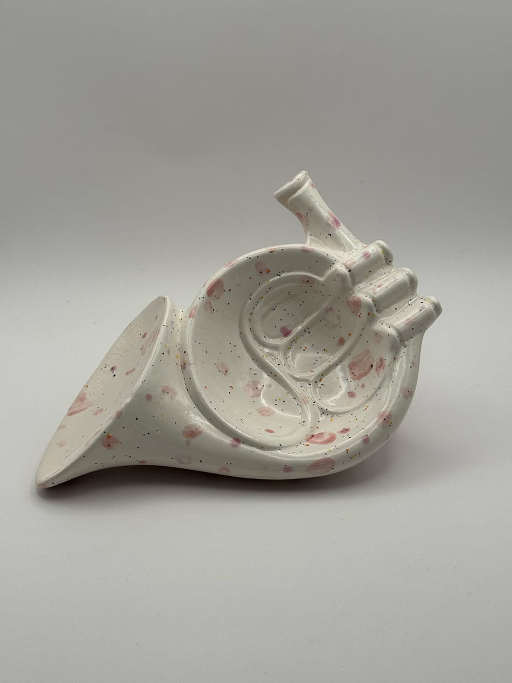 No. 4 · Tuba Ash Tray